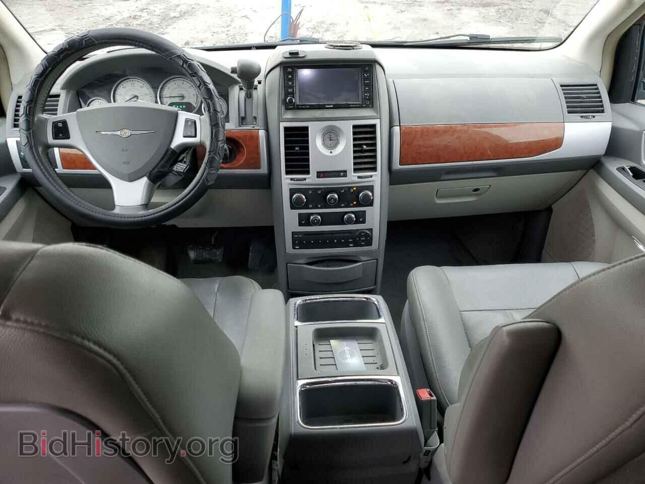 2008 CHRYSLER MINIVAN - VIN: 2A8HR54P78R729667 - Фото 8