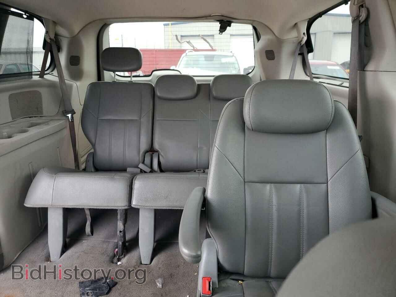 2008 CHRYSLER MINIVAN - VIN: 2A8HR54P78R729667 - Фото 10