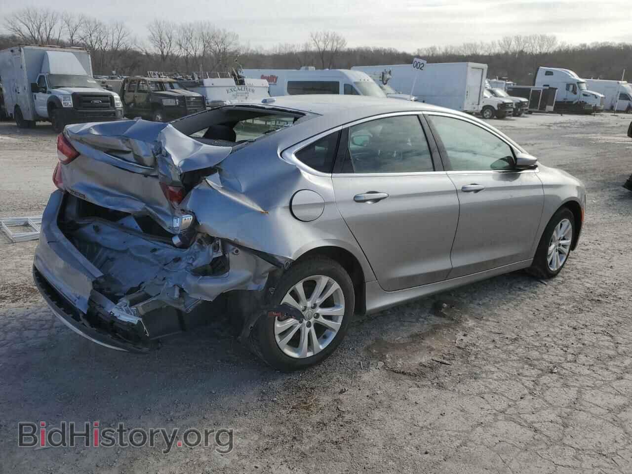 2016 CHRYSLER 200 - VIN: 1C3CCCAB9GN132763 - Фото 3