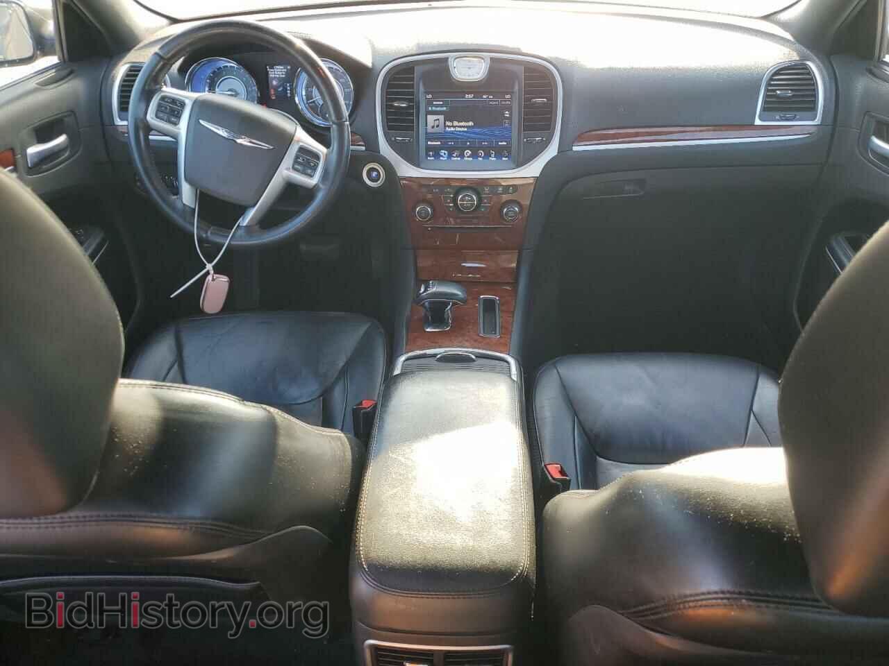 2013 CHRYSLER 300 - VIN: 2C3CCAAG3DH657032 - Фото 8