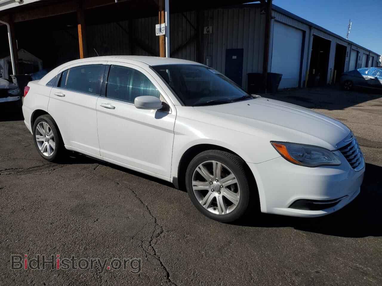 2013 CHRYSLER 200 - VIN: 1C3CCBBB2DN567743 - Photo 4