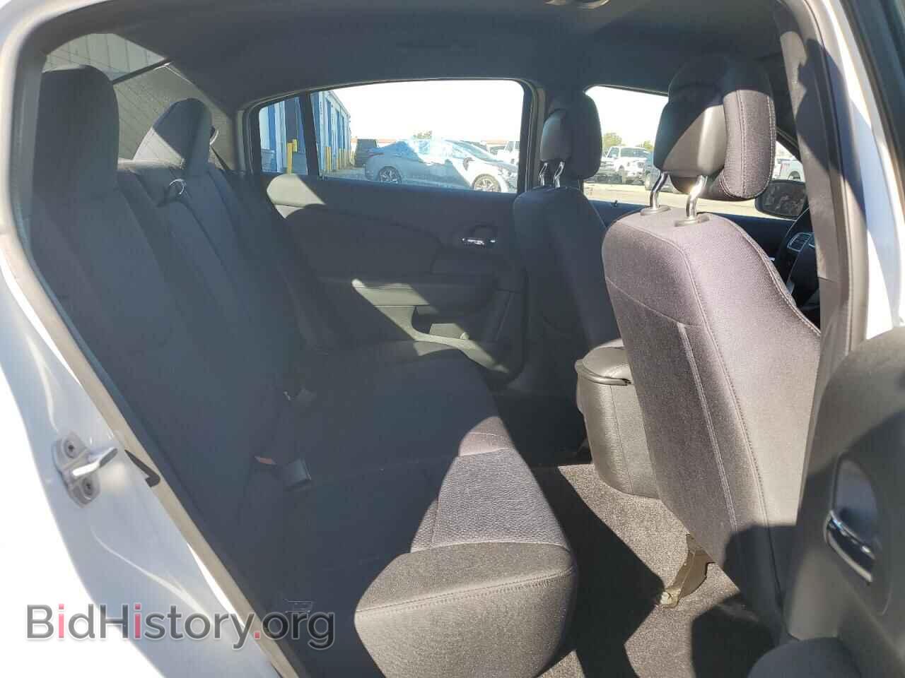 2013 CHRYSLER 200 - VIN: 1C3CCBBB2DN567743 - Photo 10