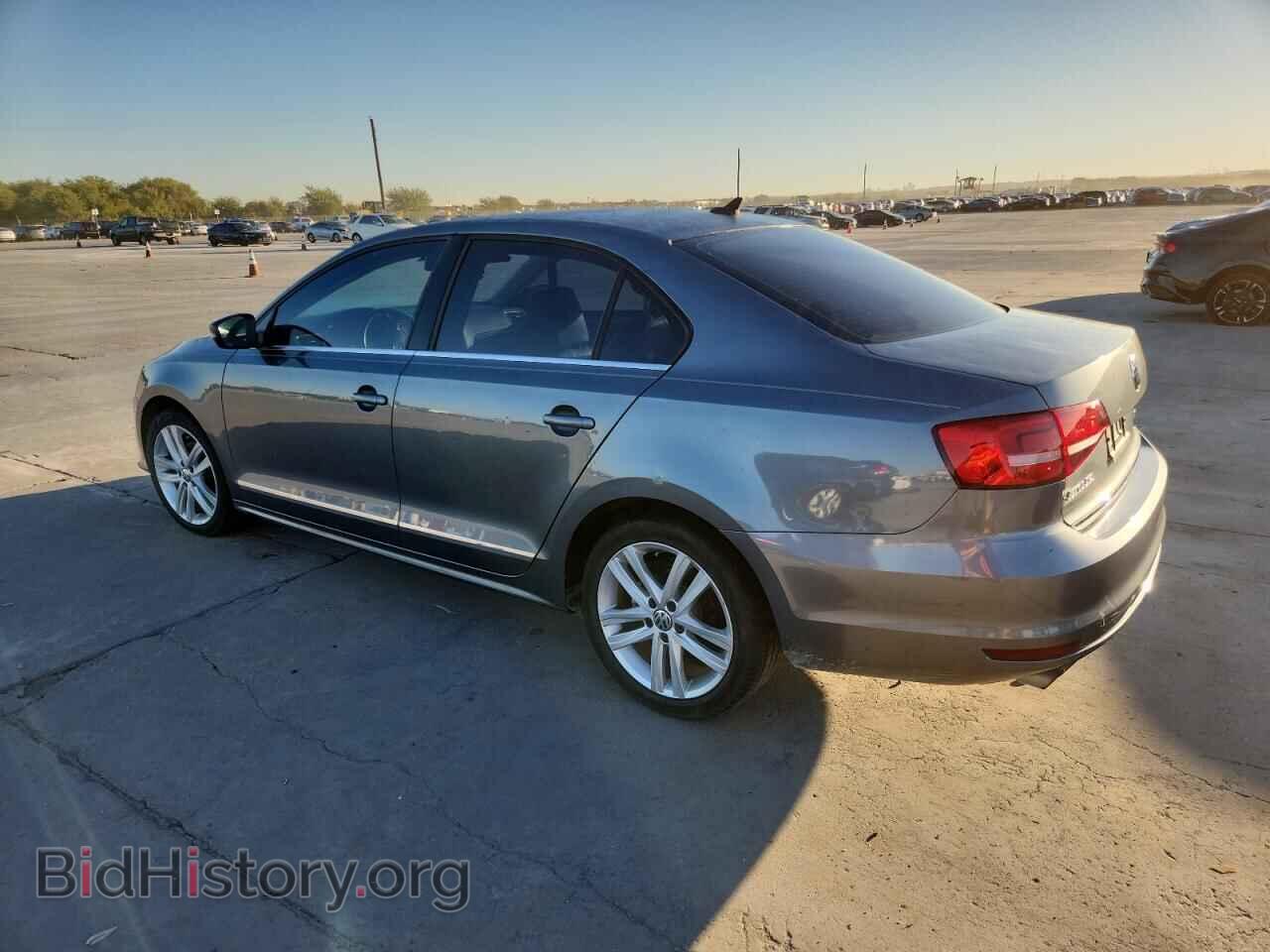 2017 VOLKSWAGEN JETTA - VIN: 3VWL17AJ8HM338178 - Фото 2