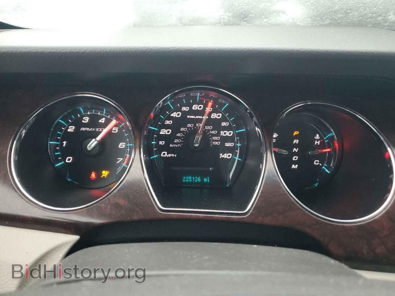 2011 FORD TAURUS - VIN: 1FAHP2HW8BG170240 - Фото 9