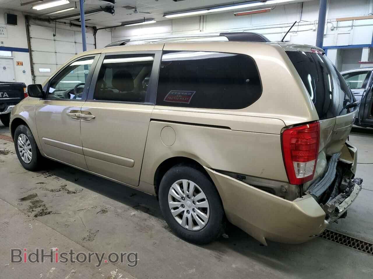 2011 KIA All Models - VIN: KNDMG4C79B6413547 - Фото 2