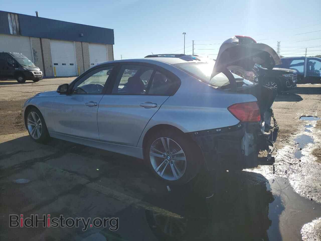 2013 BMW 3 SERIES - VIN: WBA3B5C59DF598651 - Фото 2