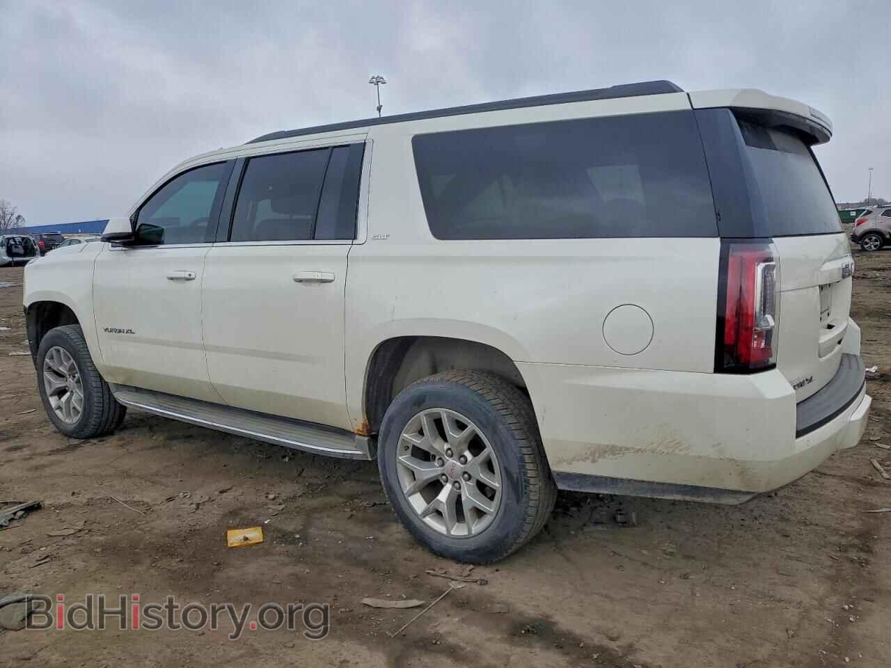 2015 GMC YUKON - VIN: 1GKS2HKC3FR503992 - Фото 2