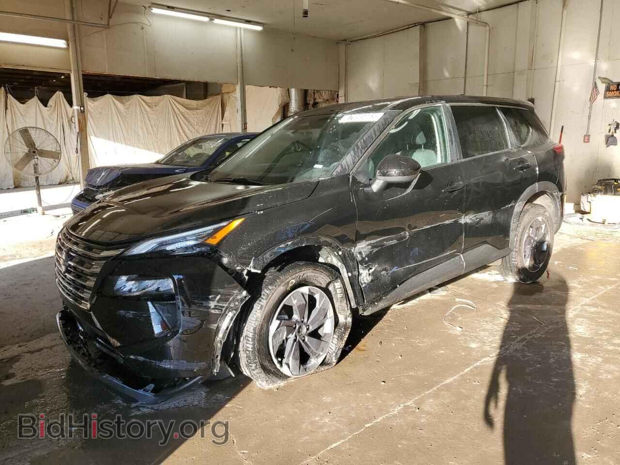 Photo 5N1BT3BA7RC687265 - NISSAN ROGUE 2024
