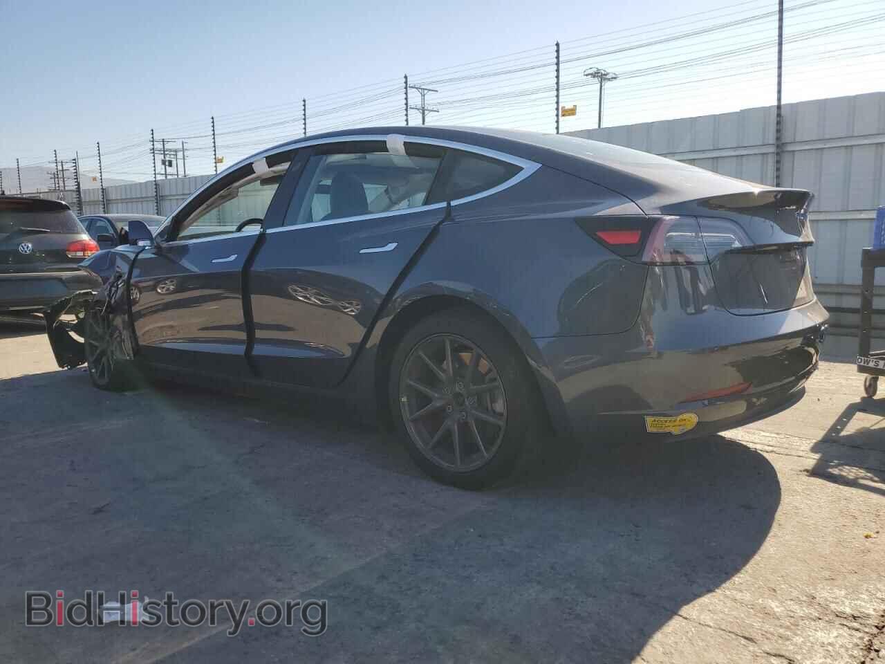 2018 TESLA MODEL 3 - VIN: 5YJ3E1EA7JF101870 - Фото 2