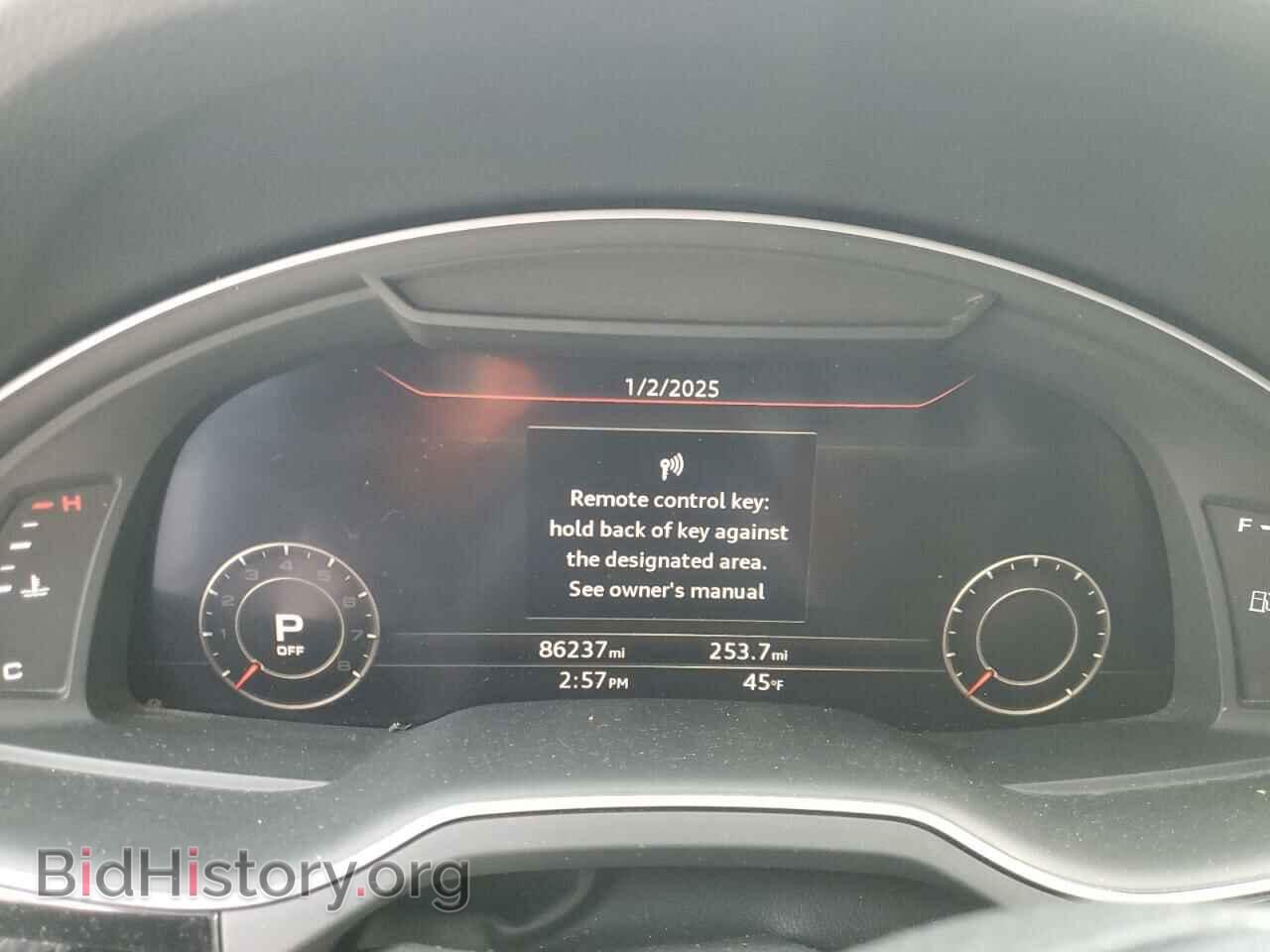 2017 AUDI Q7 - VIN: WA1LAAF75HD017797 - Фото 9