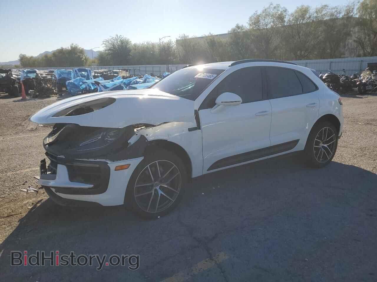Фотография WP1AA2A51PLB14930 - PORSCHE MACAN BASE 2023