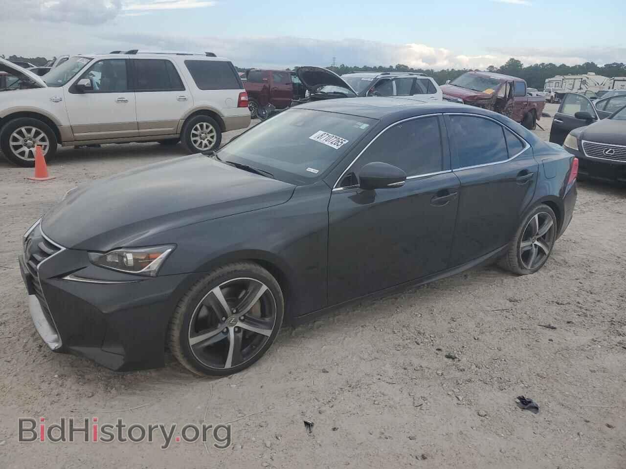 Photo JTHCM1D21H5016983 - LEXUS IS 2017