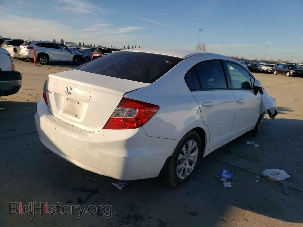 2012 HONDA CIVIC - VIN: 2HGFB2F57CH335194 - Фото 3