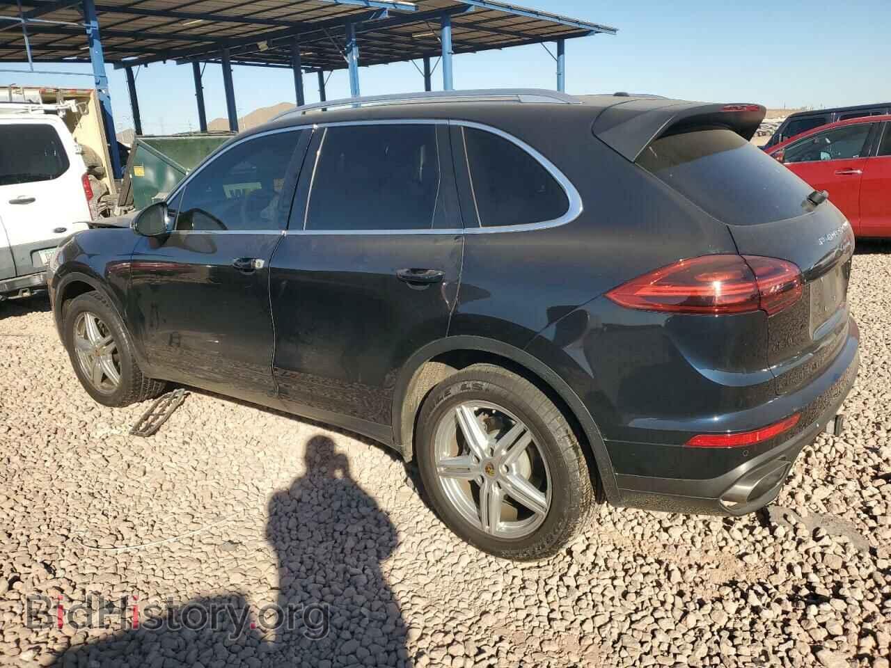 2016 PORSCHE CAYENNE - VIN: WP1AA2A27GLA08049 - Фото 2