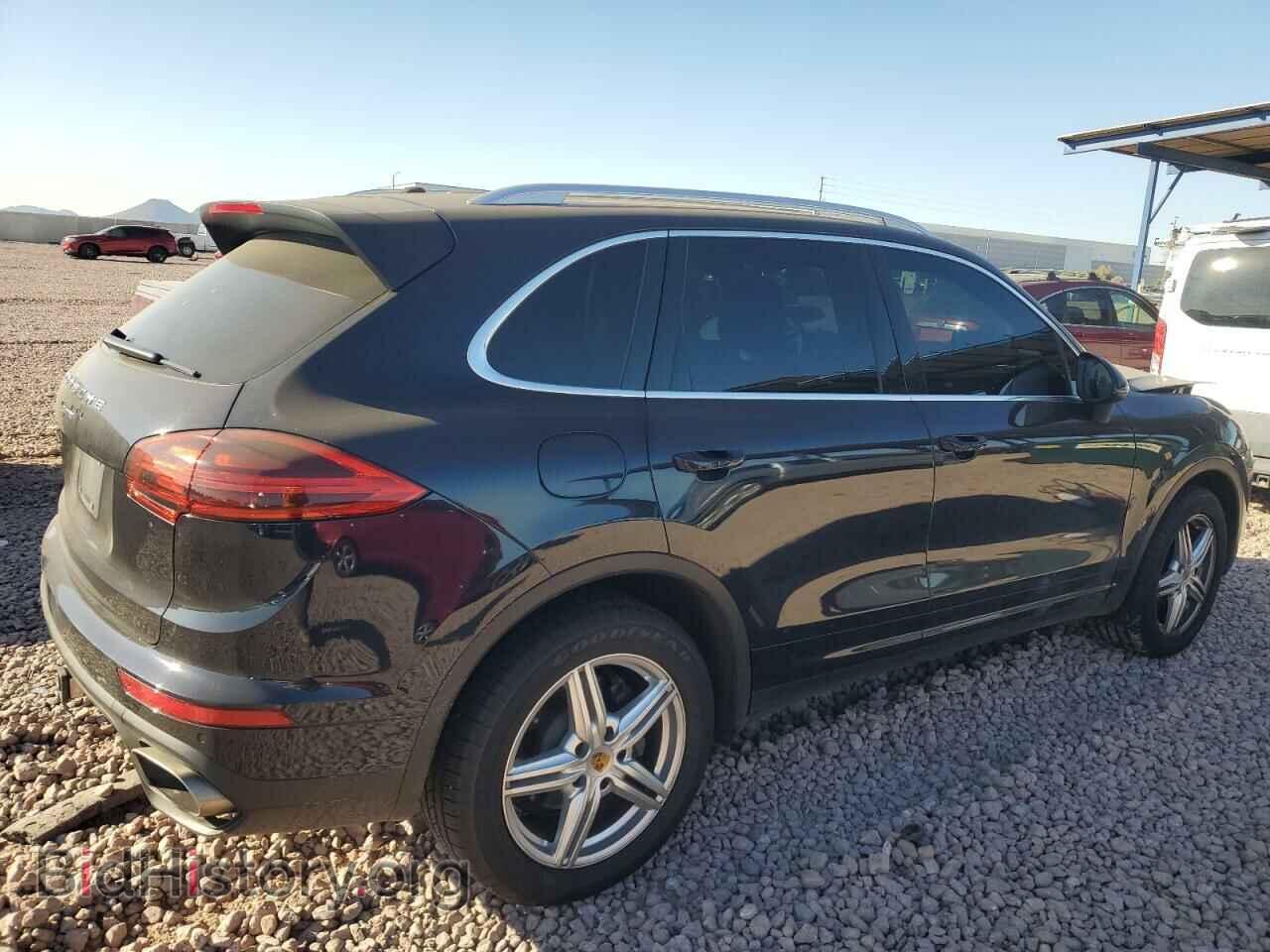 2016 PORSCHE CAYENNE - VIN: WP1AA2A27GLA08049 - Фото 3