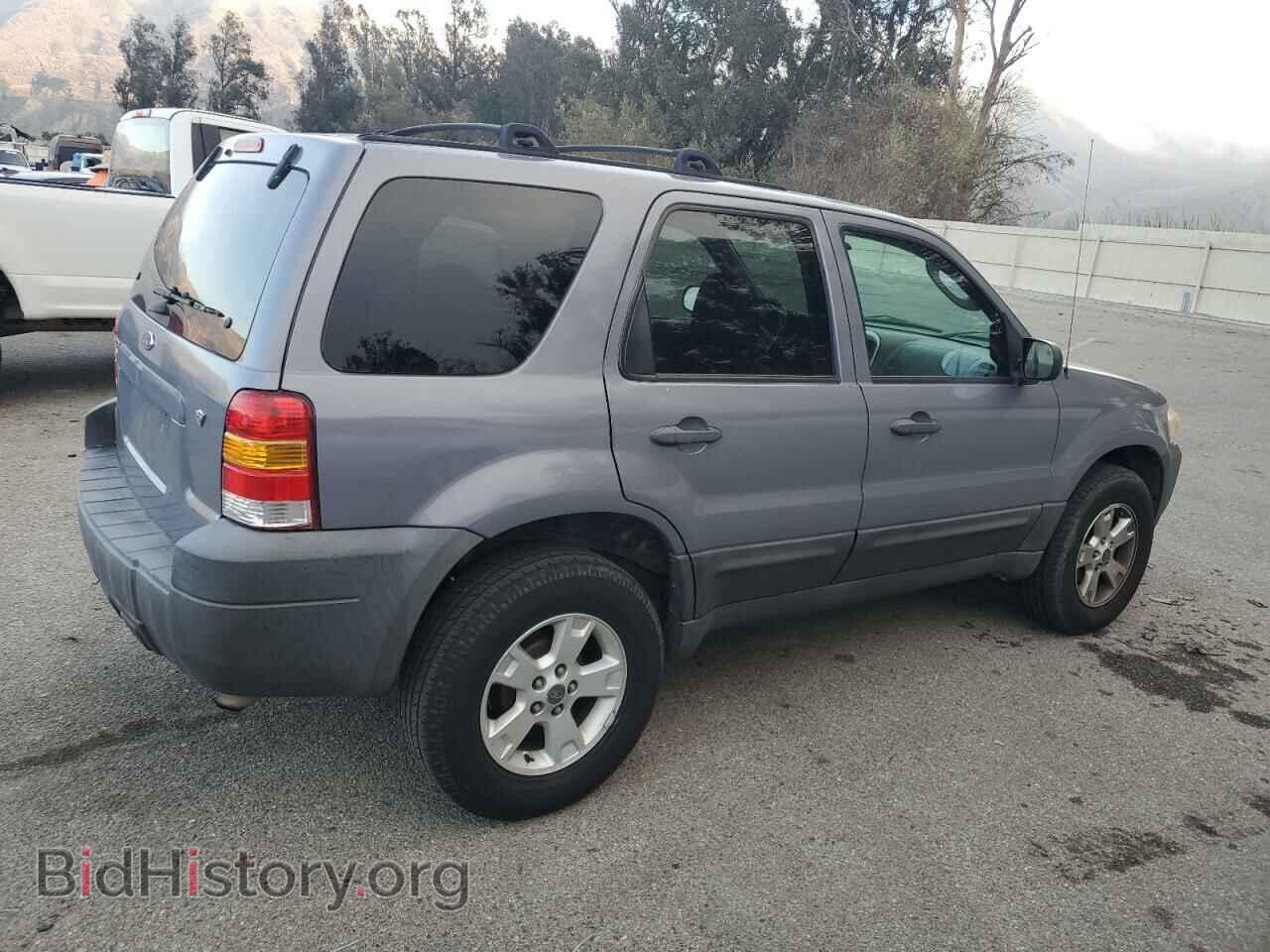 2007 FORD ESCAPE - VIN: 1FMYU03157KA07046 - Фото 3