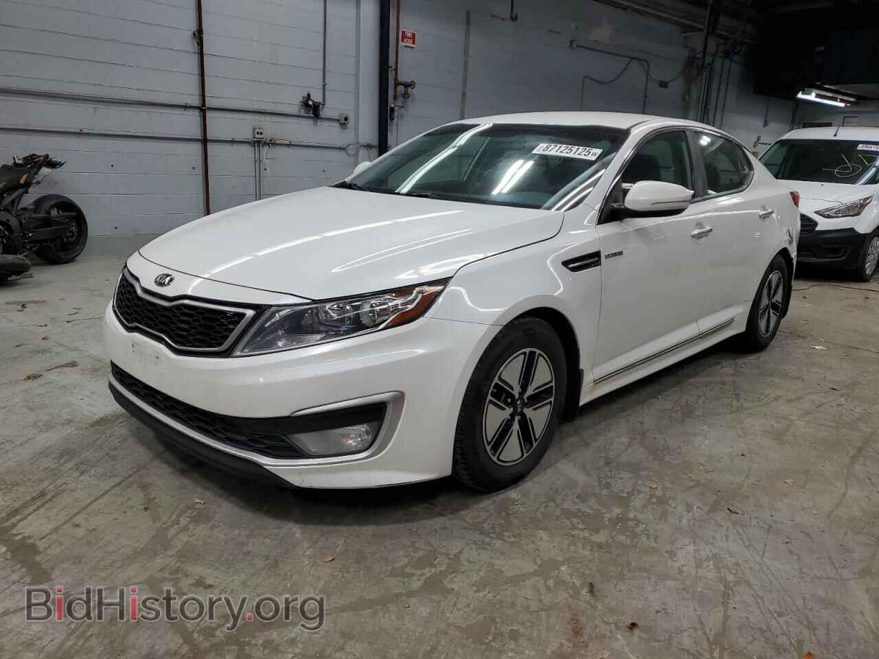 Фотография KNAGM4AD5D5056579 - KIA OPTIMA 2013