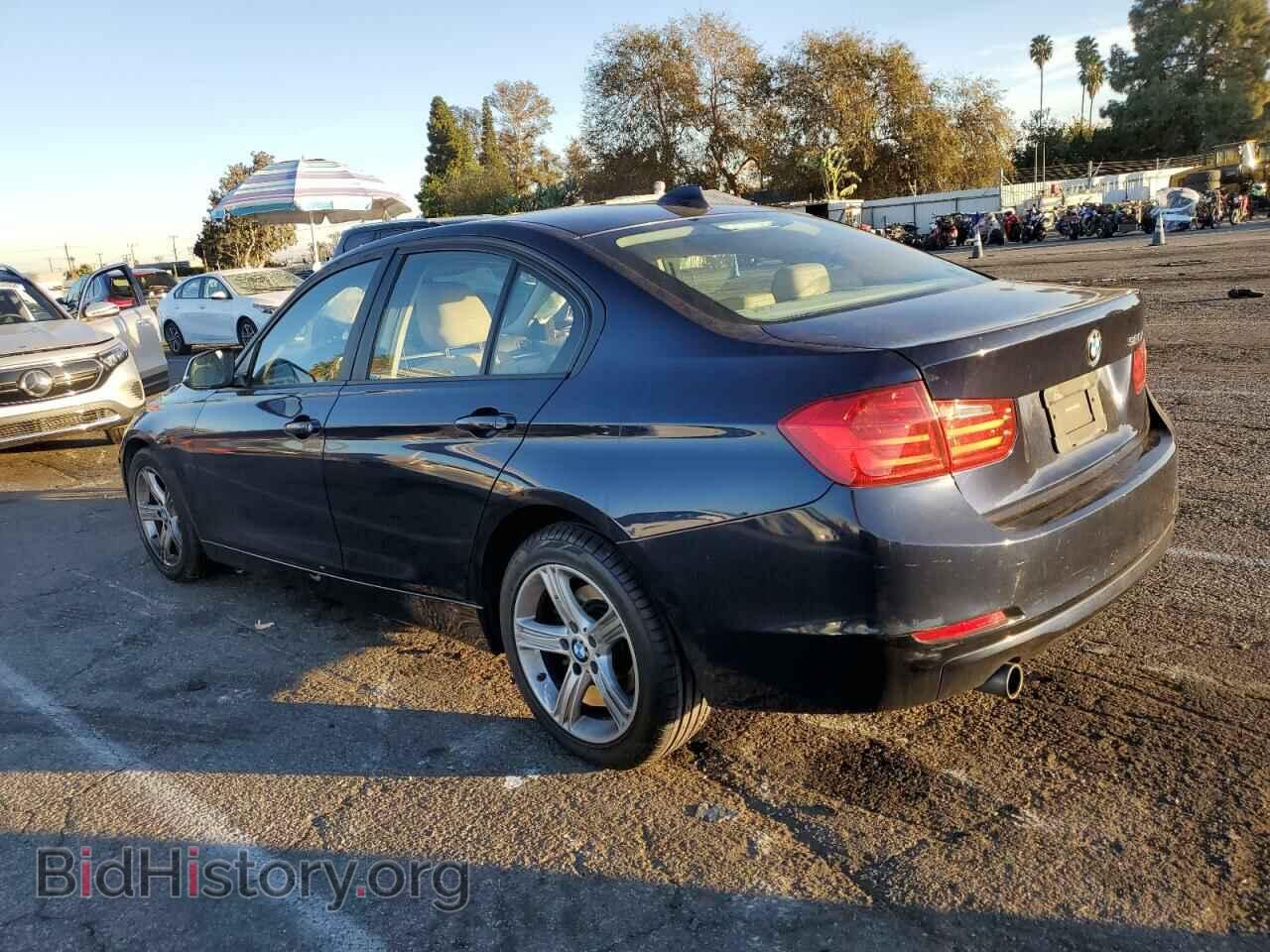 2014 BMW 3 SERIES - VIN: WBA3B1G55ENS79595 - Фото 2