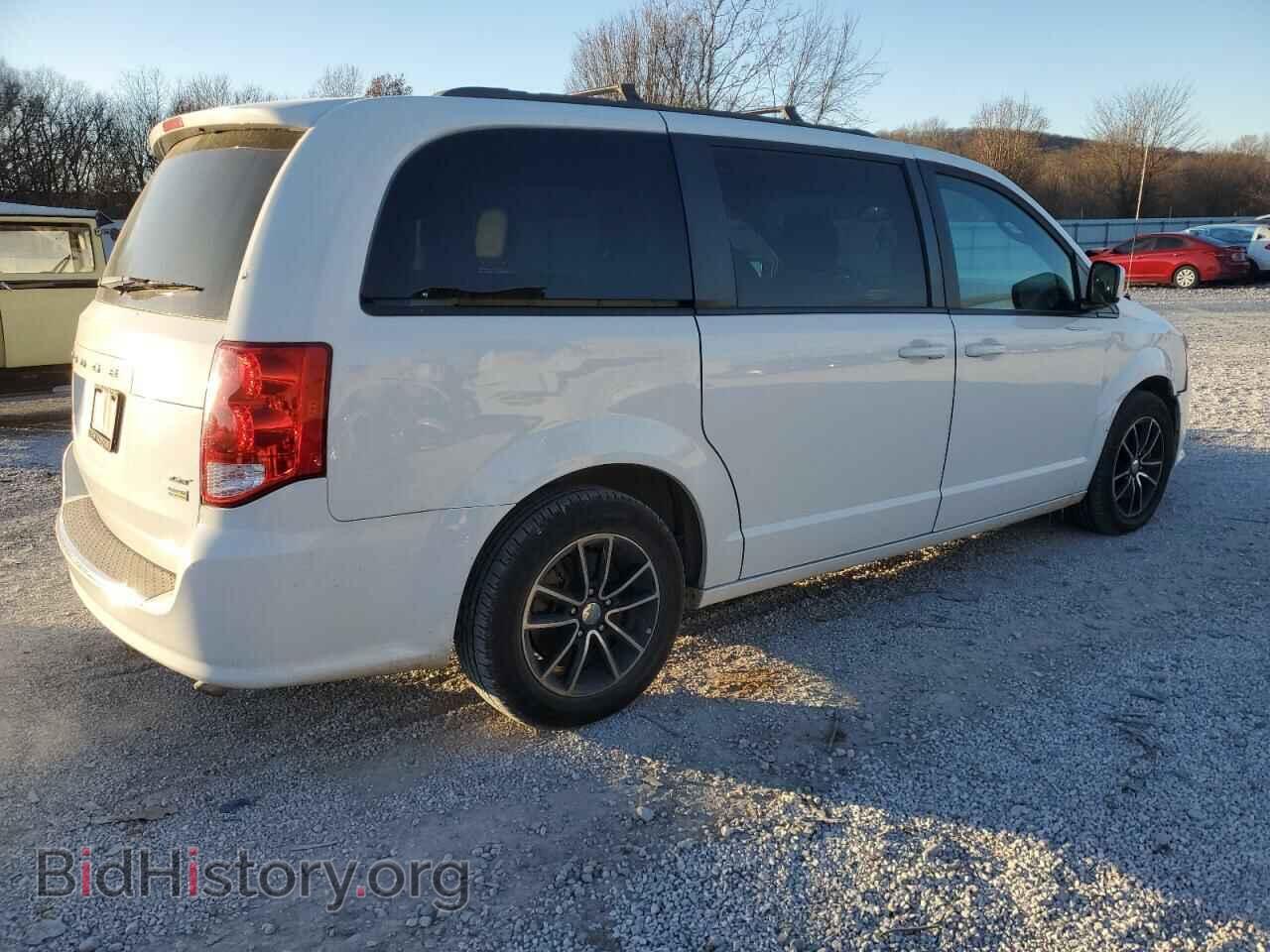 2018 DODGE CARAVAN - VIN: 2C4RDGEG7JR343955 - Фото 3