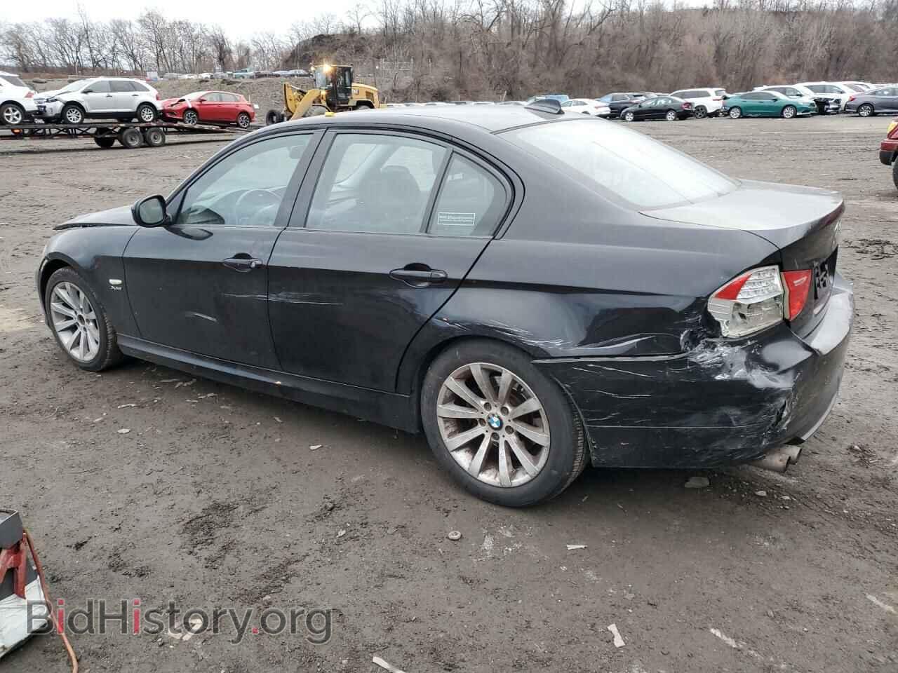 2011 BMW 3 SERIES - VIN: WBAPK7C59BF196106 - Фото 2