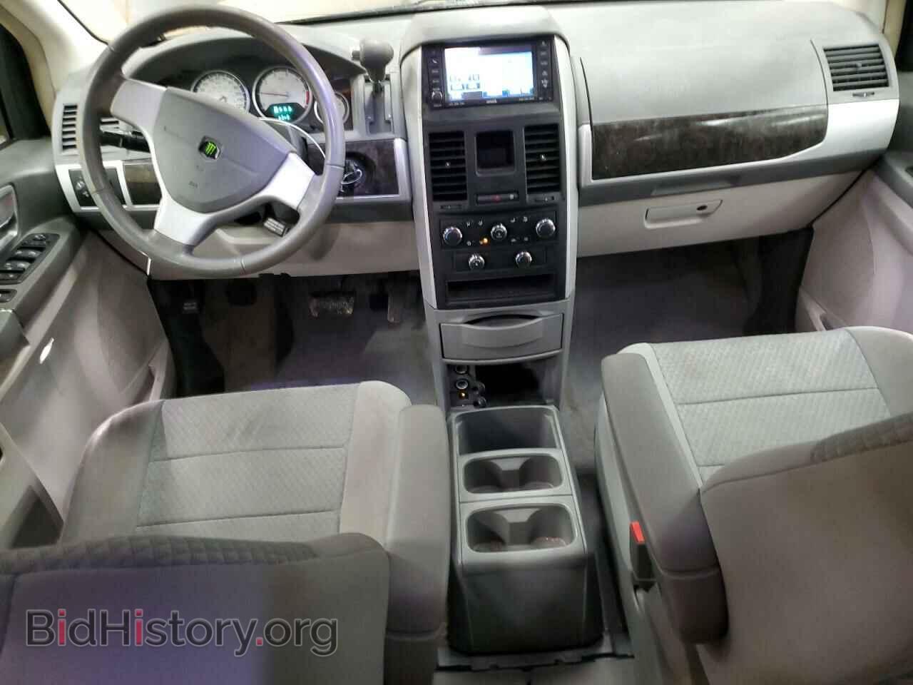 2010 DODGE CARAVAN - VIN: 2D4RN6DX6AR447137 - Фото 8