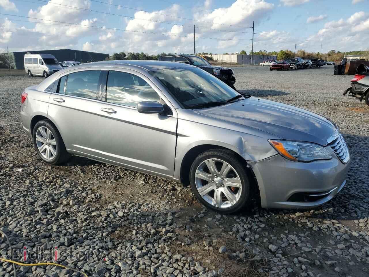 2013 CHRYSLER 200 - VIN: 1C3CCBAB8DN660221 - Фото 4