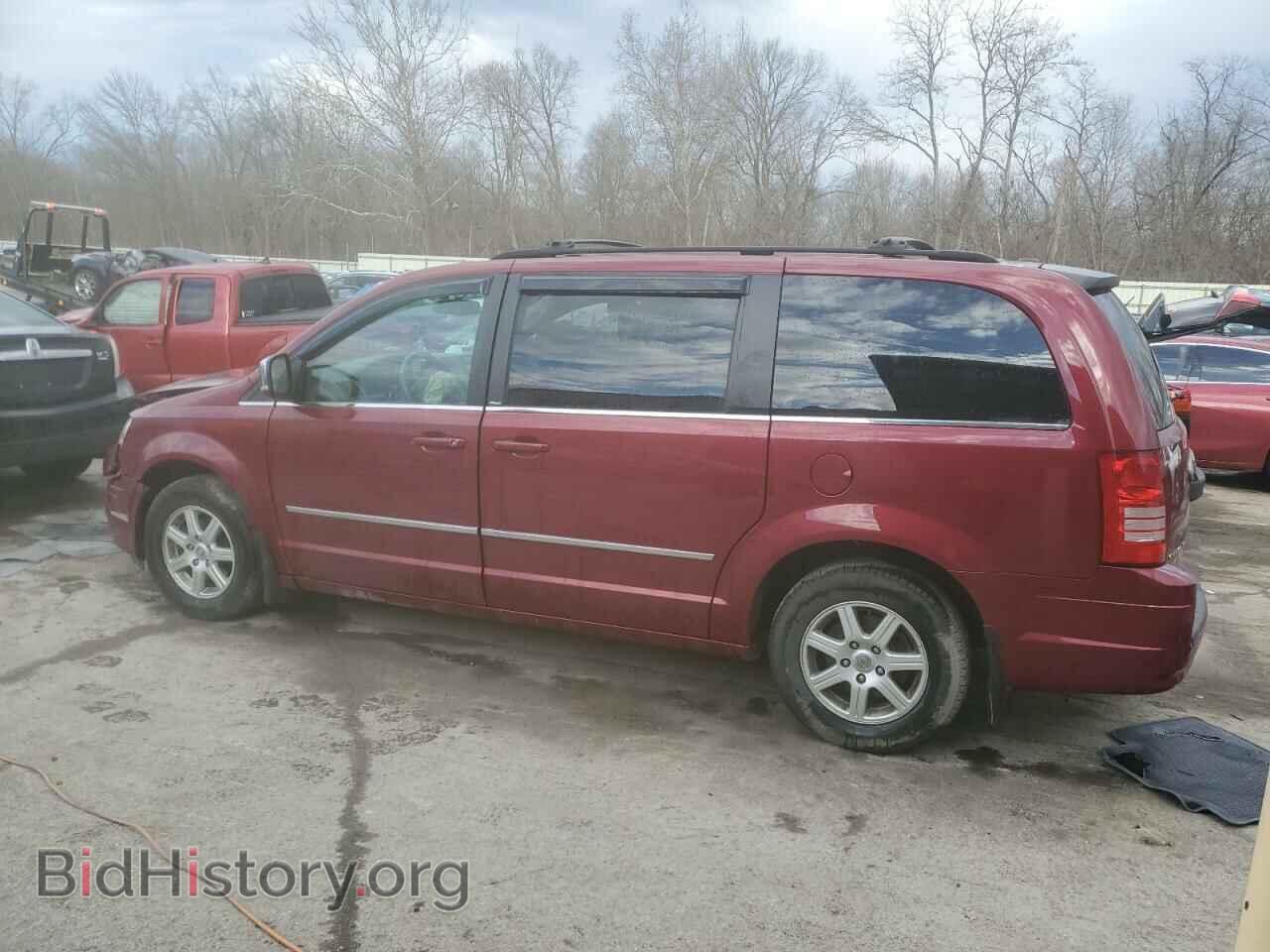 2010 CHRYSLER MINIVAN - VIN: 2A4RR5D17AR436889 - Фото 2