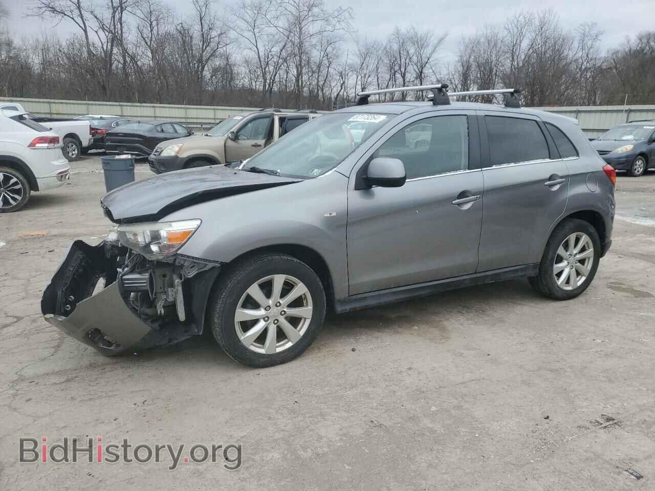 Фотография 4A4AR4AU0EE017435 - MITSUBISHI OUTLANDER 2014