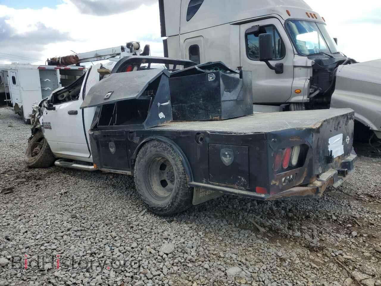 2017 RAM All Models - VIN: 3C7WRTAL0HG552702 - Фото 2