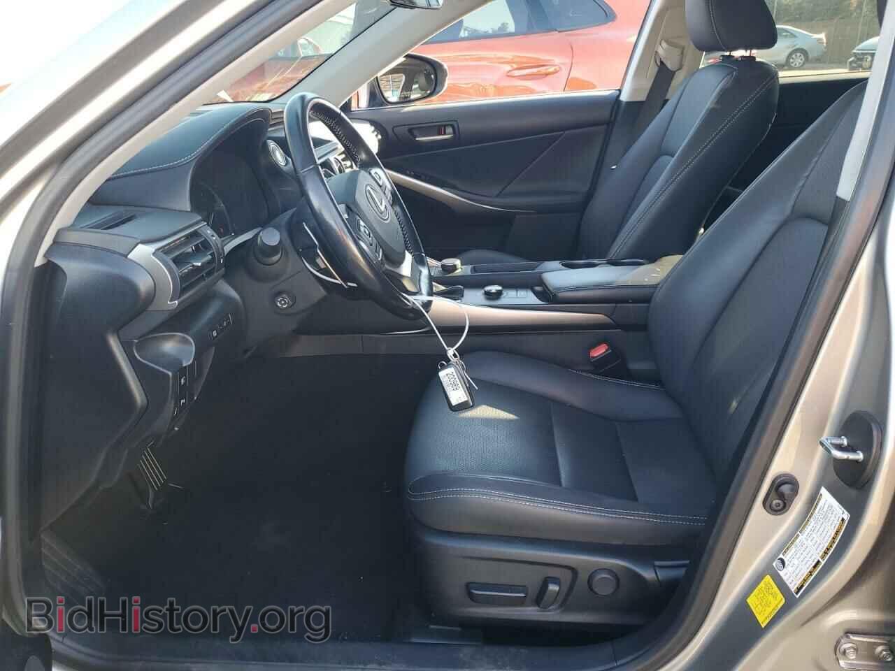 2020 LEXUS IS - VIN: JTHDA1D25L5107518 - Фото 7