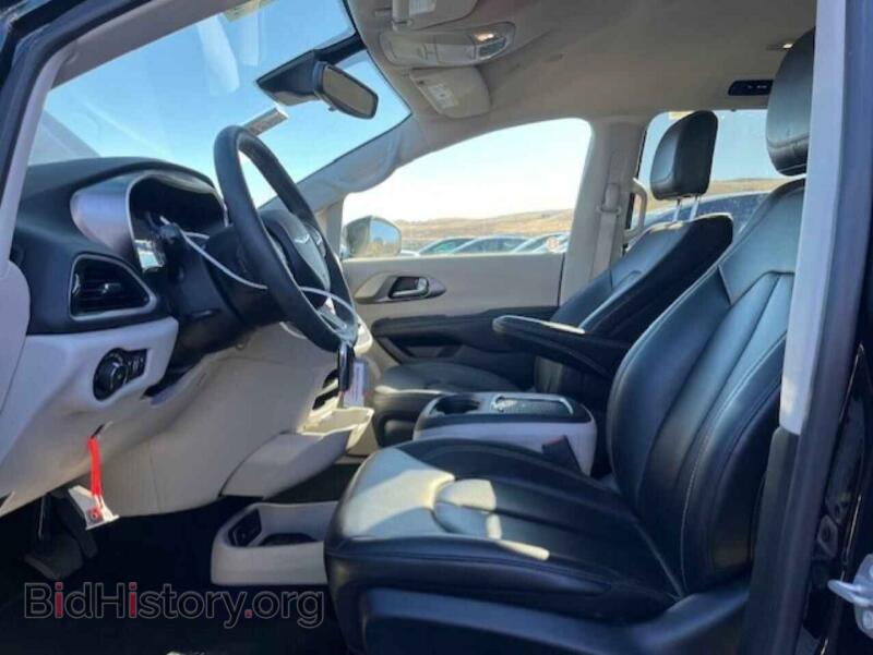2023 Chrysler PACIFICA (VIN 2C4RC1BG3PR529389) — фото 7 из 14