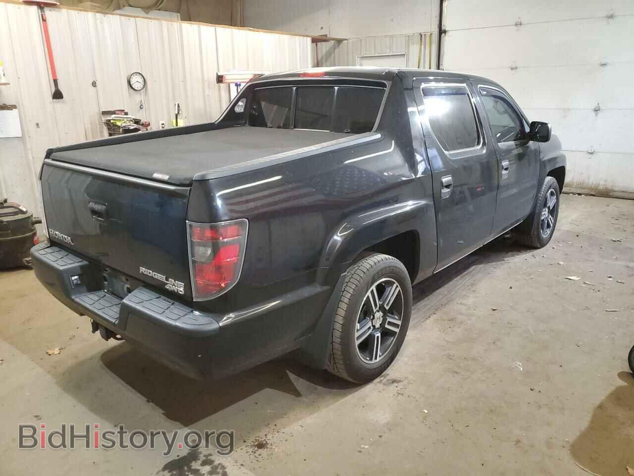 2014 HONDA RIDGELINE - VIN: 5FPYK1F71EB014867 - Фото 3