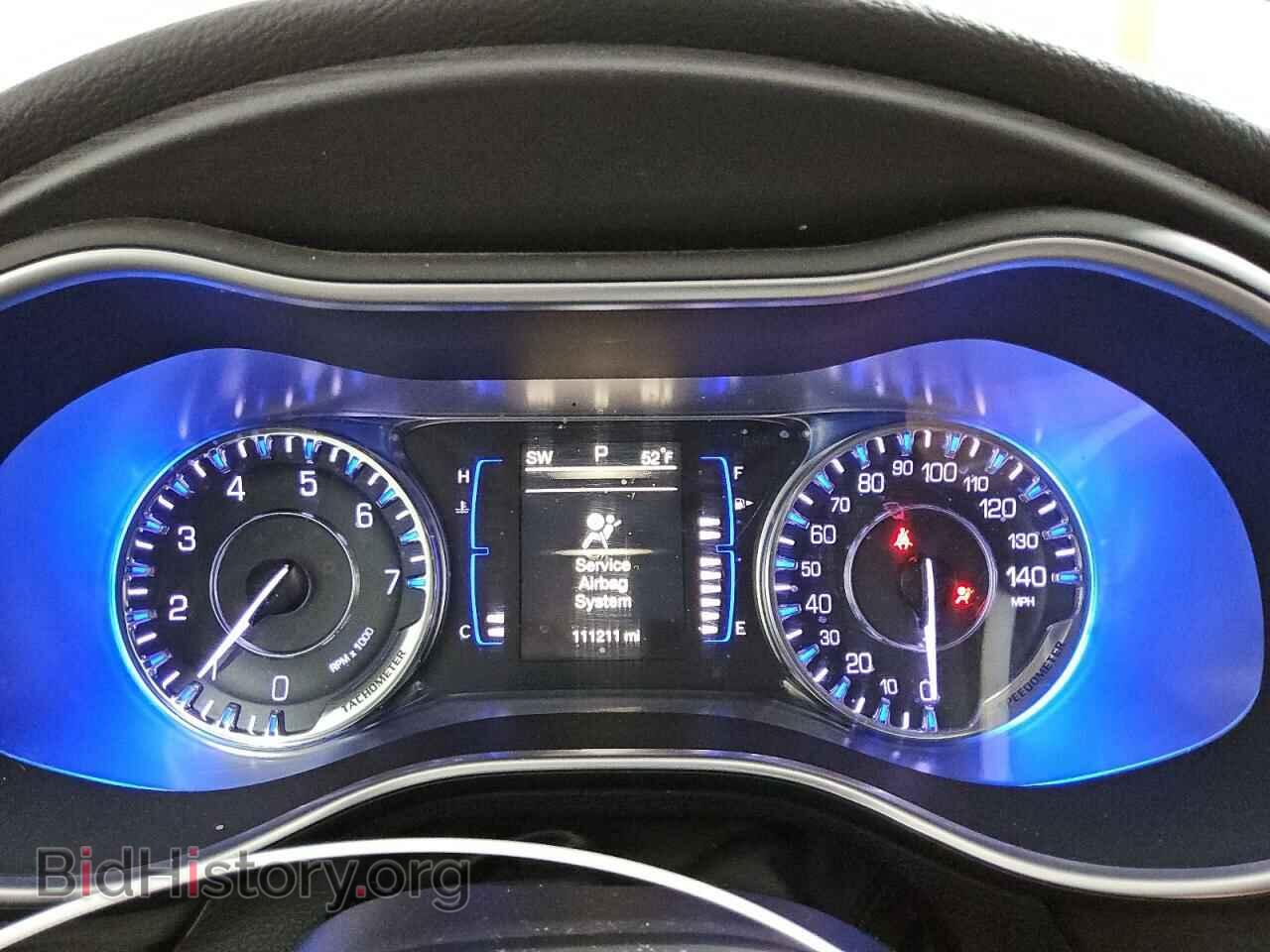 2016 CHRYSLER 200 - VIN: 1C3CCCABXGN159048 - Фото 9