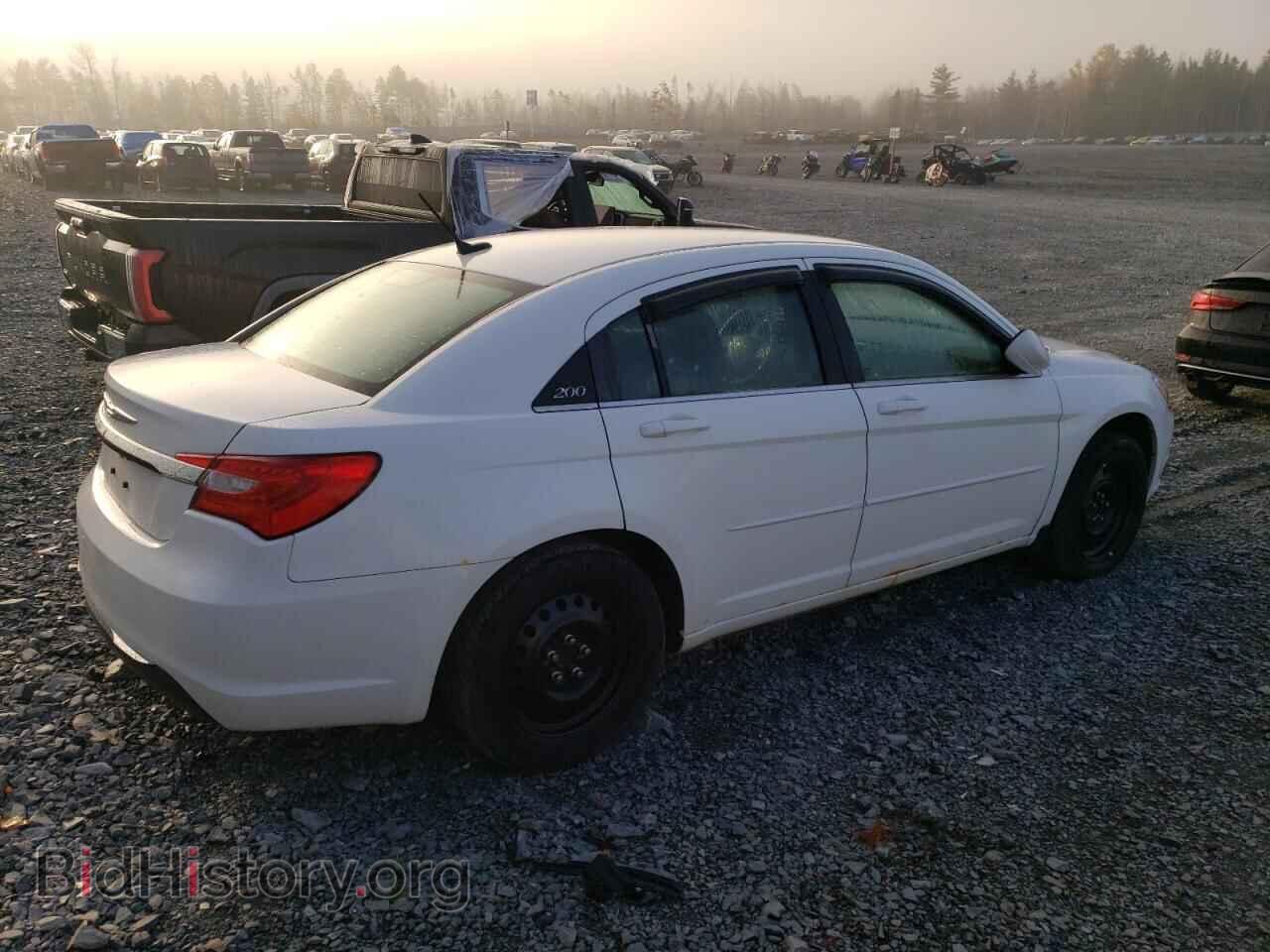 2013 CHRYSLER 200 - VIN: 1C3CCBAB8DN634606 - Фото 3