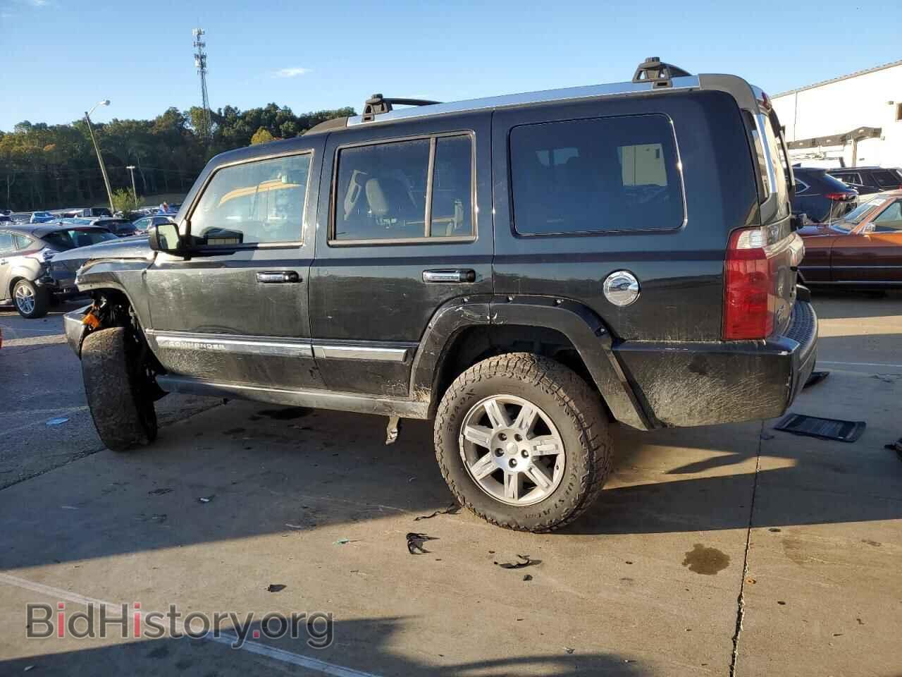 2008 JEEP COMMANDER - VIN: 1J8HG68268C202884 - Photo 2