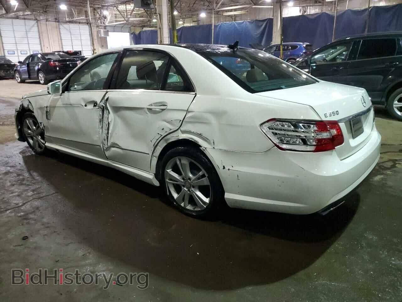 2013 MERCEDES-BENZ E-CLASS - VIN: WDDHF8JB3DA736663 - Фото 2