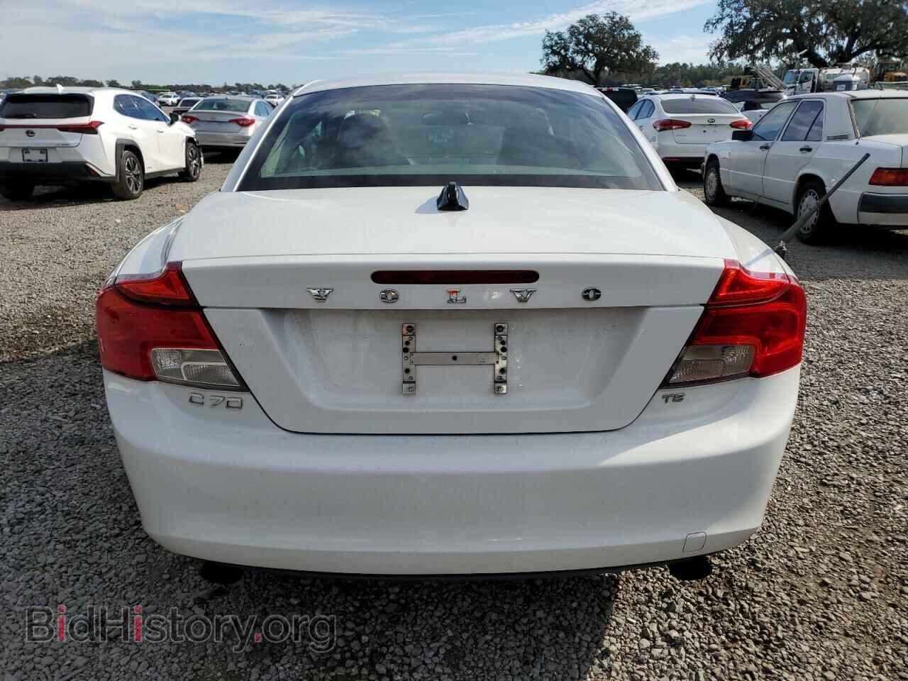 2011 VOLVO C70 - VIN: YV1672MC0BJ109281 - Фото 6