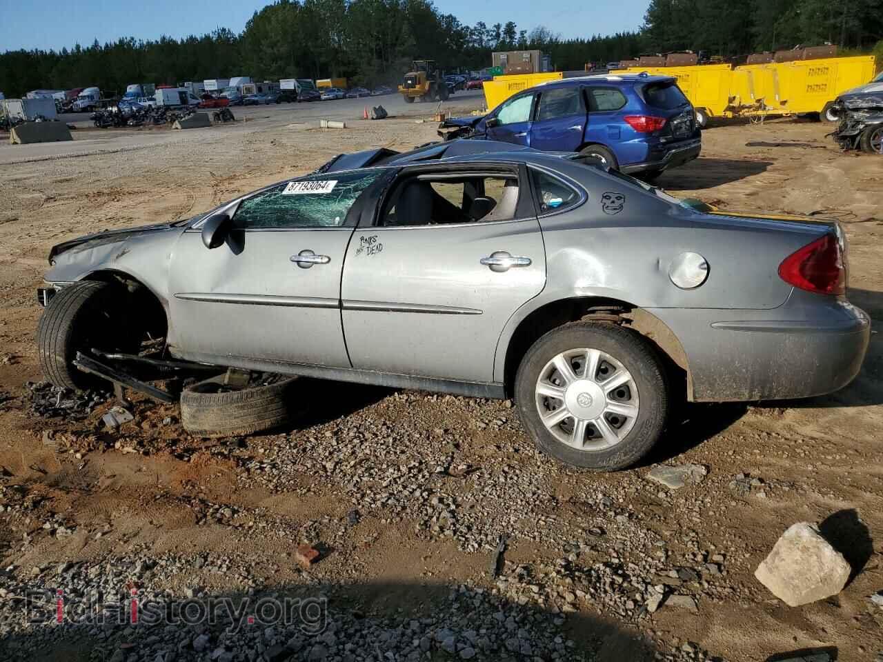 2007 BUICK LACROSSE - VIN: 2G4WC552571171748 - Фото 2