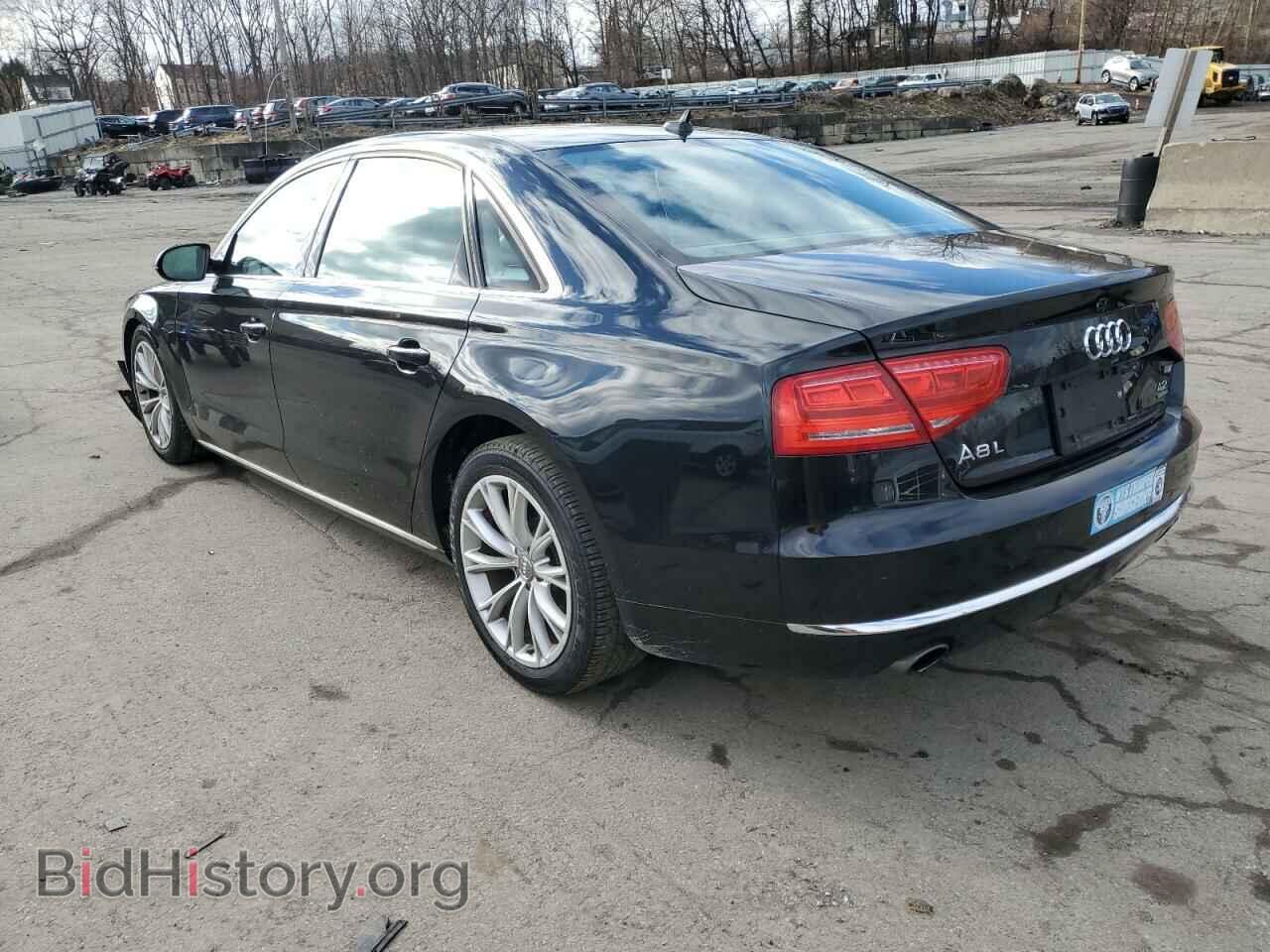 2011 AUDI A8 - VIN: WAURVAFD8BN018788 - Photo 2
