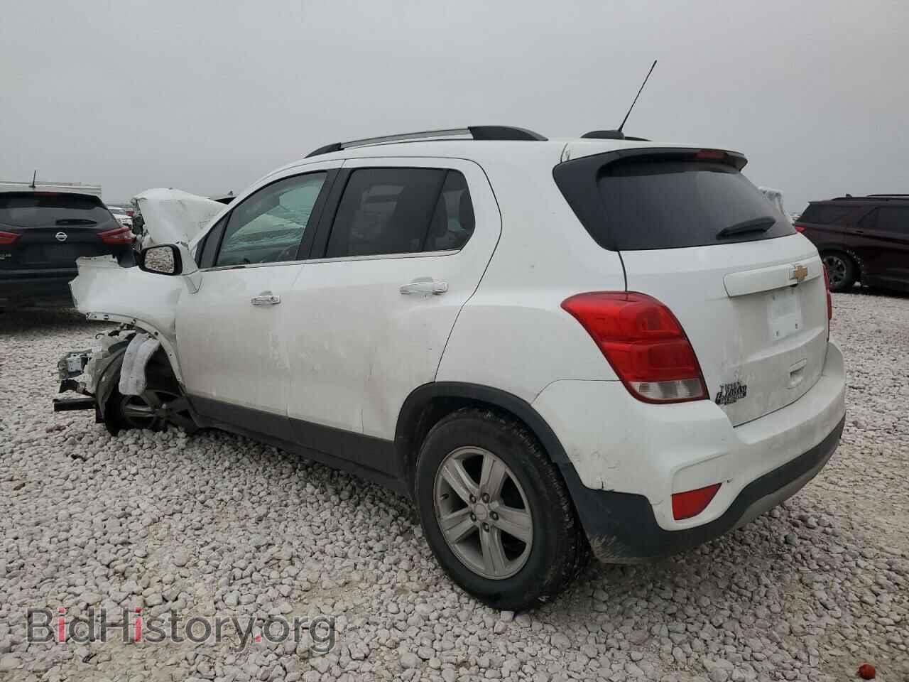 2020 CHEVROLET TRAX - VIN: 3GNCJLSB2LL300258 - Фото 2