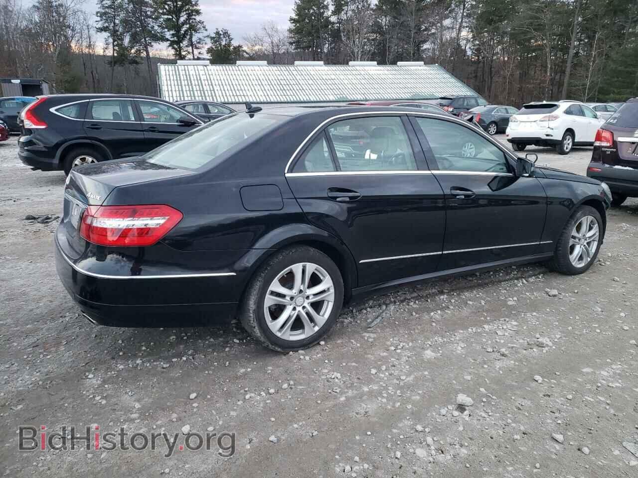 2011 MERCEDES-BENZ E-CLASS - VIN: WDDHF8HB2BA342803 - Фото 3