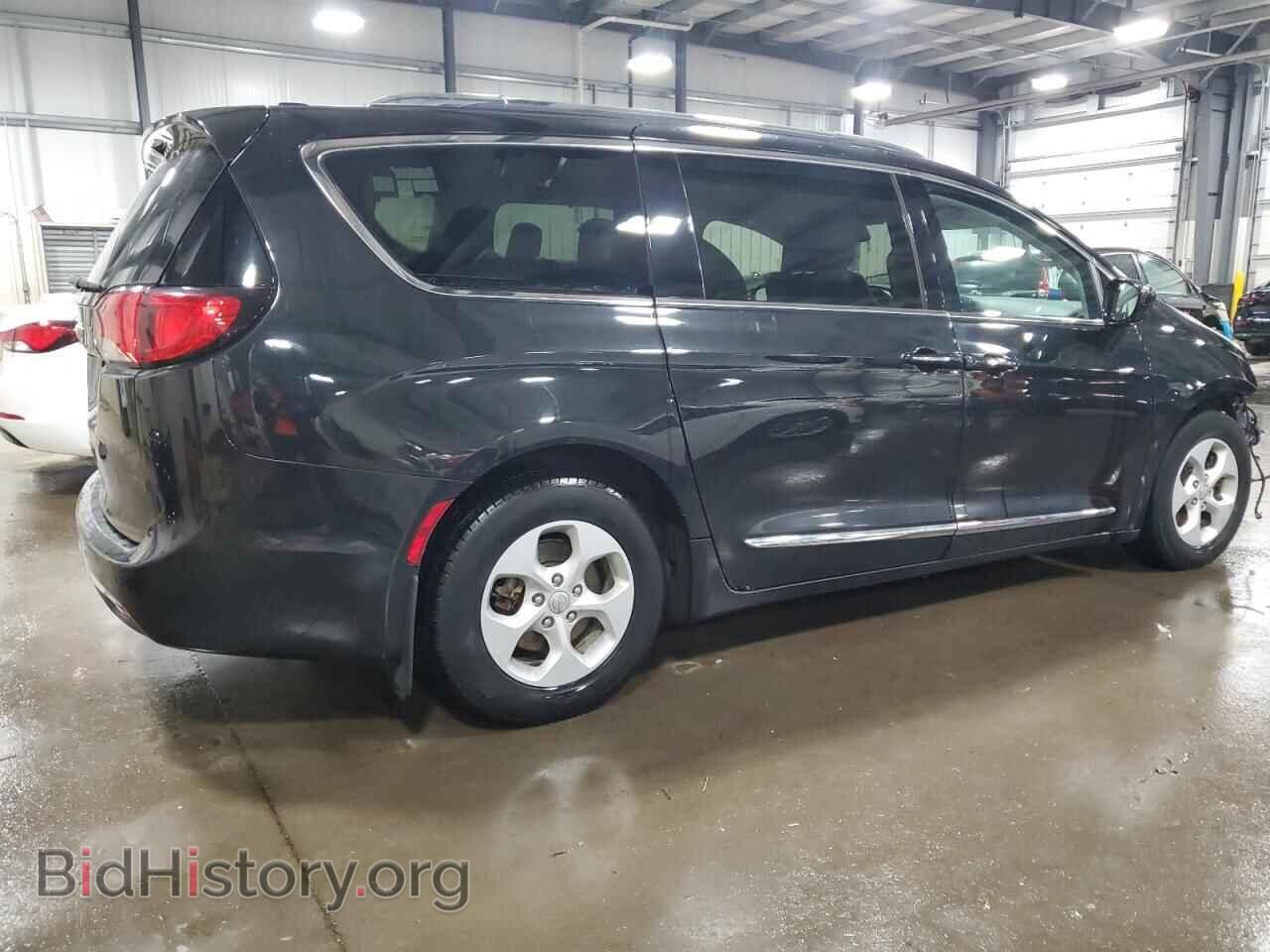 2017 CHRYSLER PACIFICA - VIN: 2C4RC1EGXHR577680 - Фото 3