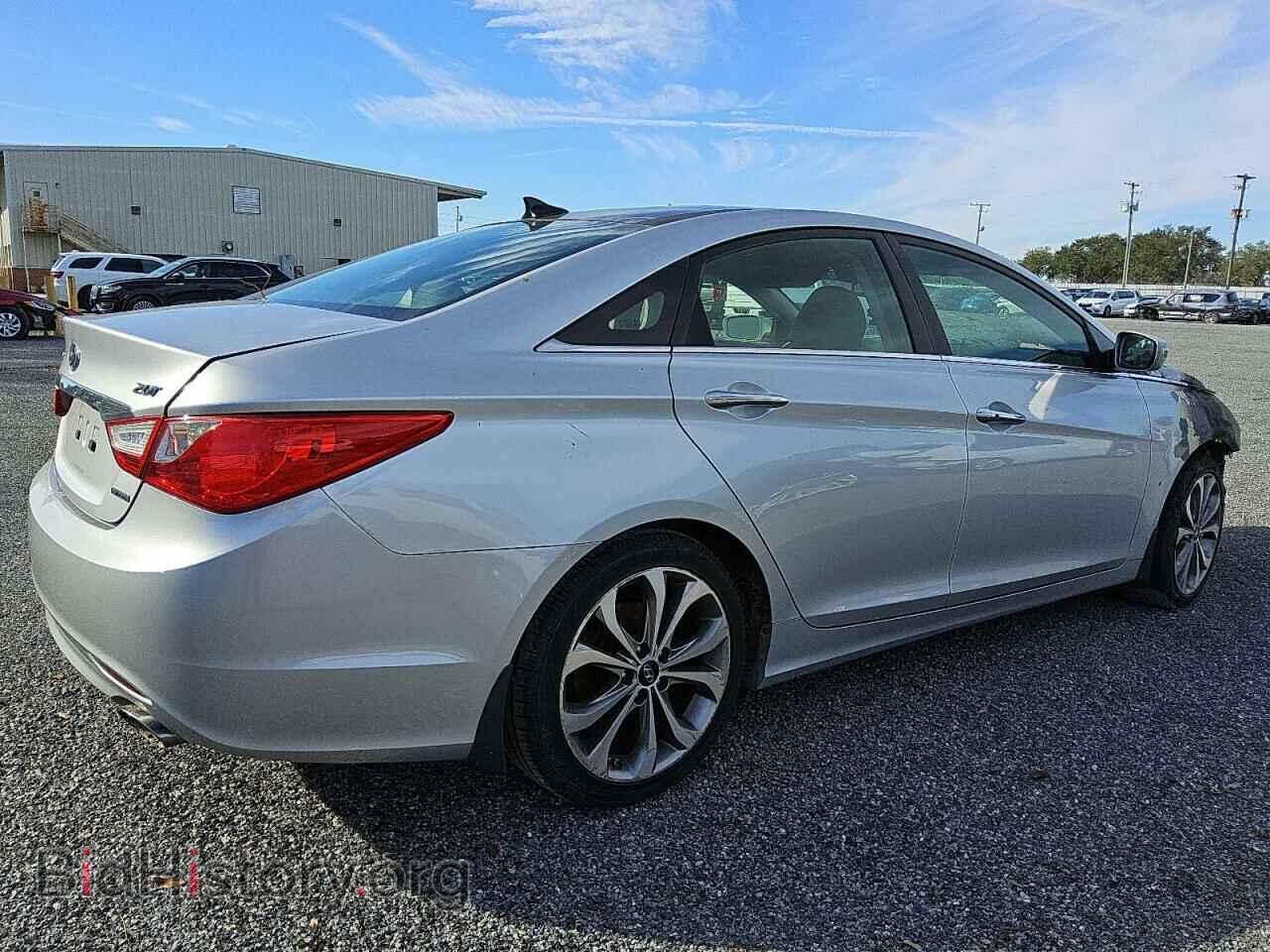 2013 HYUNDAI SONATA - VIN: 5NPEC4AB7DH653163 - Фото 3