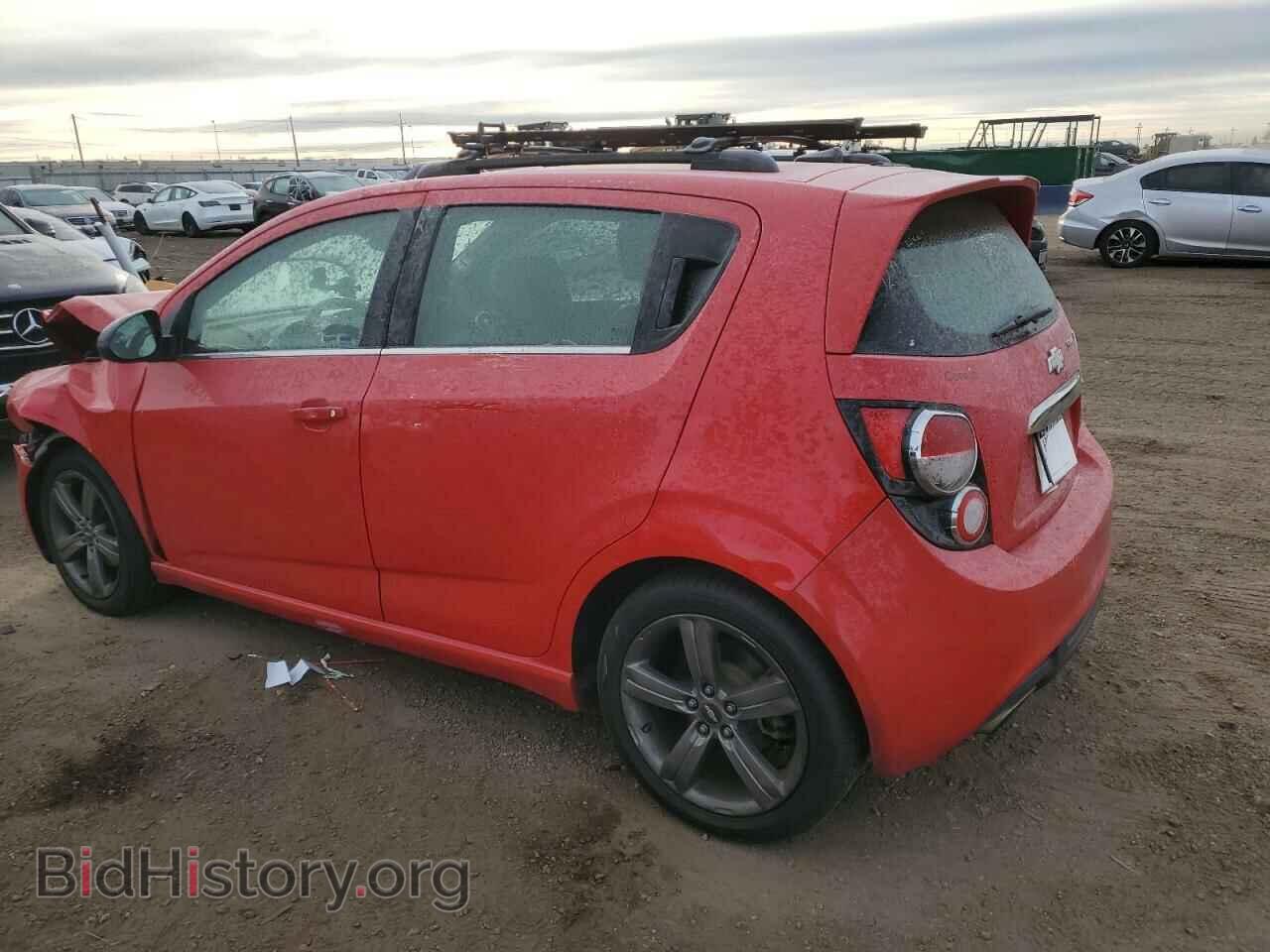 2014 CHEVROLET SONIC - VIN: 1G1JH6SB4E4173799 - Фото 2