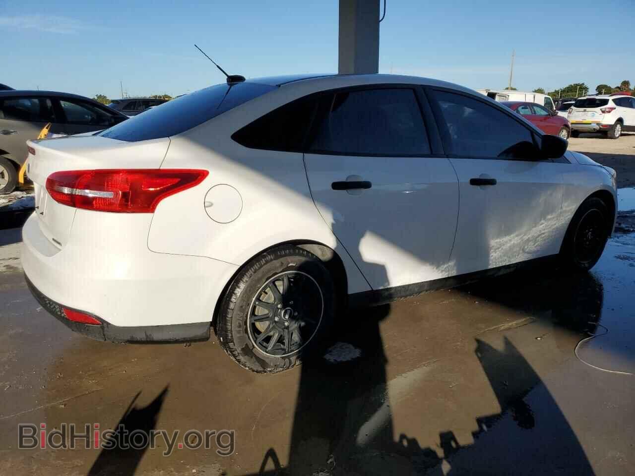 2016 FORD FOCUS - VIN: 1FADP3E2XGL383663 - Фото 3