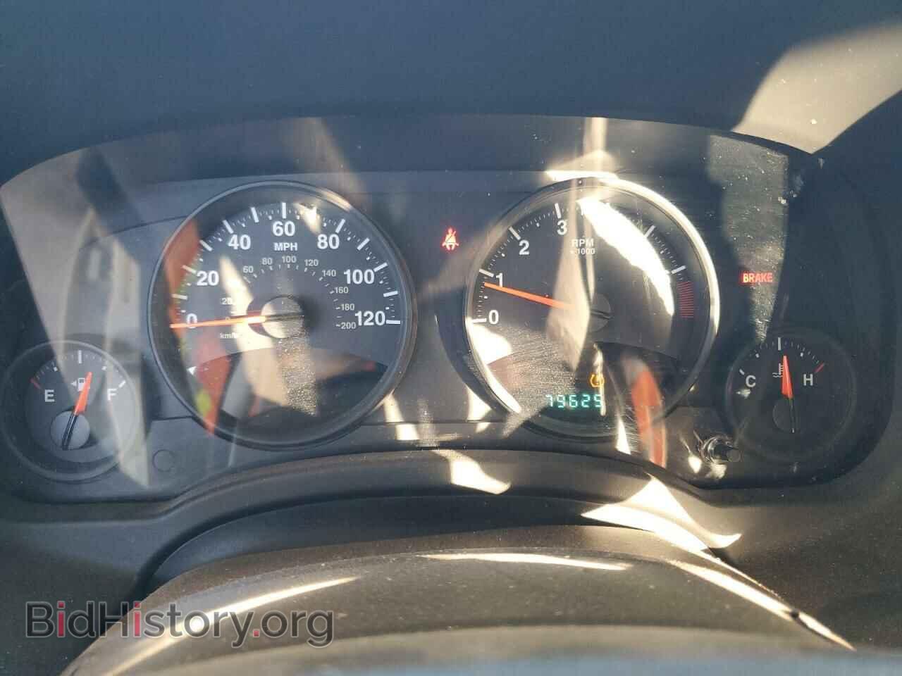 2009 JEEP COMPASS - VIN: 1J4FT47B79D160392 - Фото 9