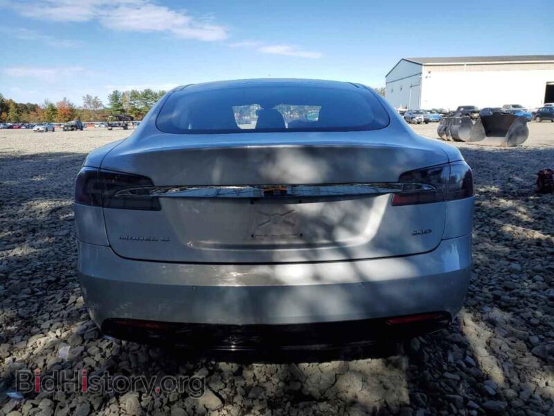 2016 Tesla MODEL S (VIN 5YJSA1E25GF146816) — photo 6 of 14