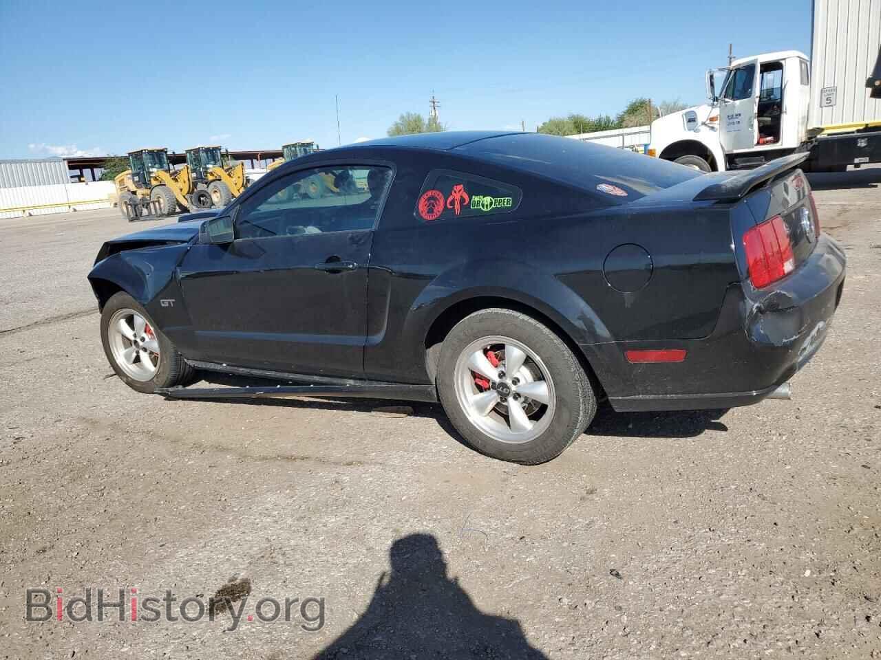 2007 FORD MUSTANG - VIN: 1ZVFT82H275259800 - Фото 2