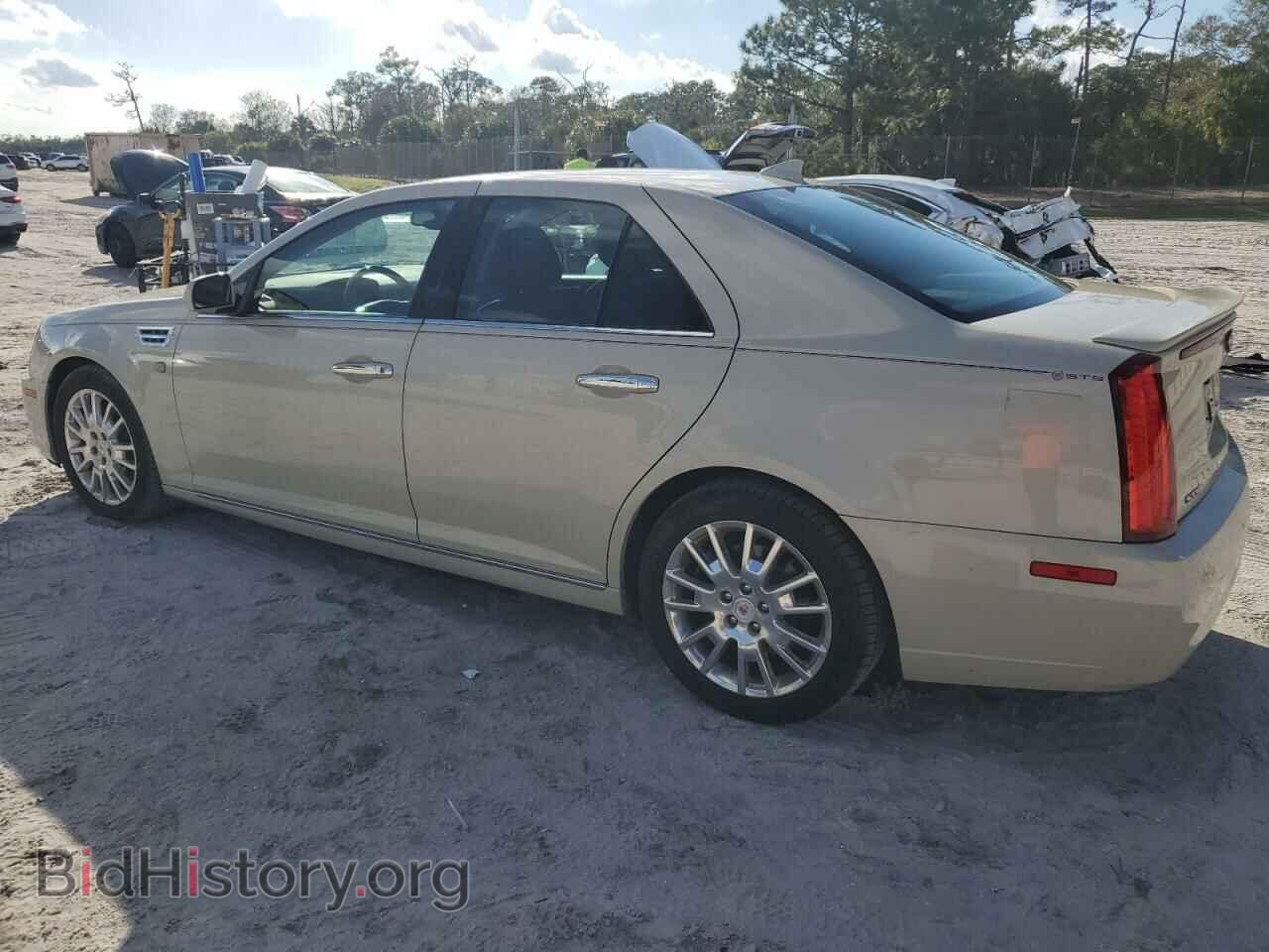 2011 CADILLAC STS - VIN: 1G6DX6ED2B0151908 - Photo 2