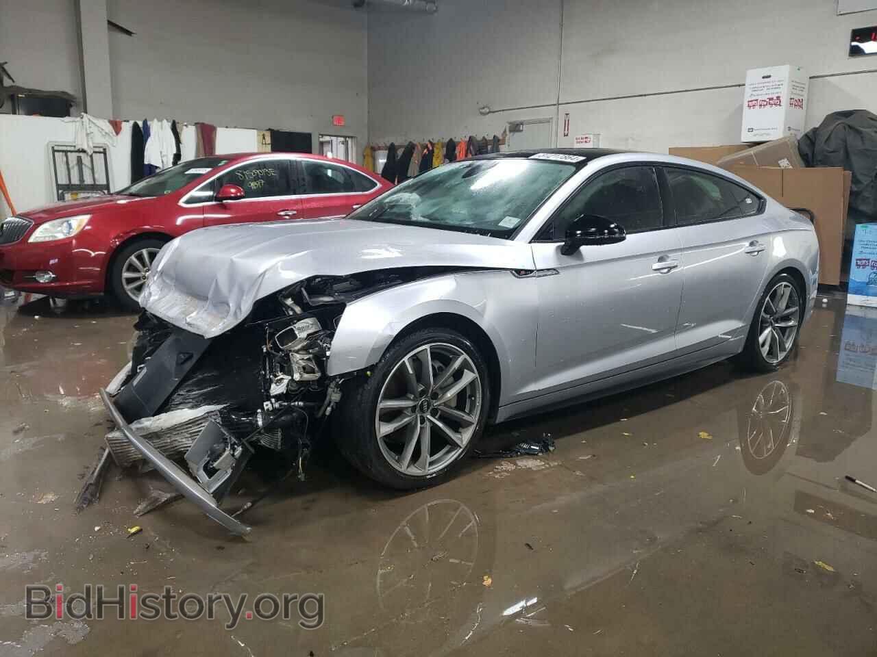Photo WAUFNCF58KA077001 - AUDI A5 2019